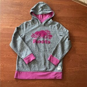 EUC Roots Kids Gray Hoodie with Pink Accents Size 11/12 Y